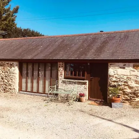 Cozy, Open Plan Barn With Log Burner Apartment