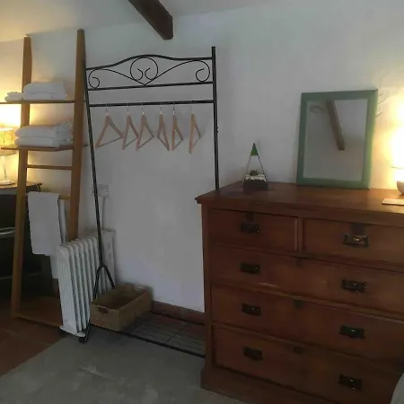Apartment Cozy, Open Plan Barn With Log Burner